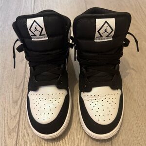 Jordan 1 Mid Diamond Shorts Womens 6.5US